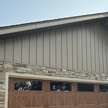 Cold Spring Lake Home Seamless Steel Siding & Screen Room