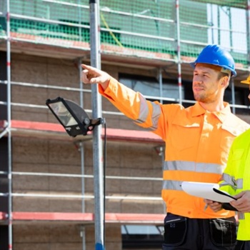 Five Reasons to Make Your Next Career Change to Construction