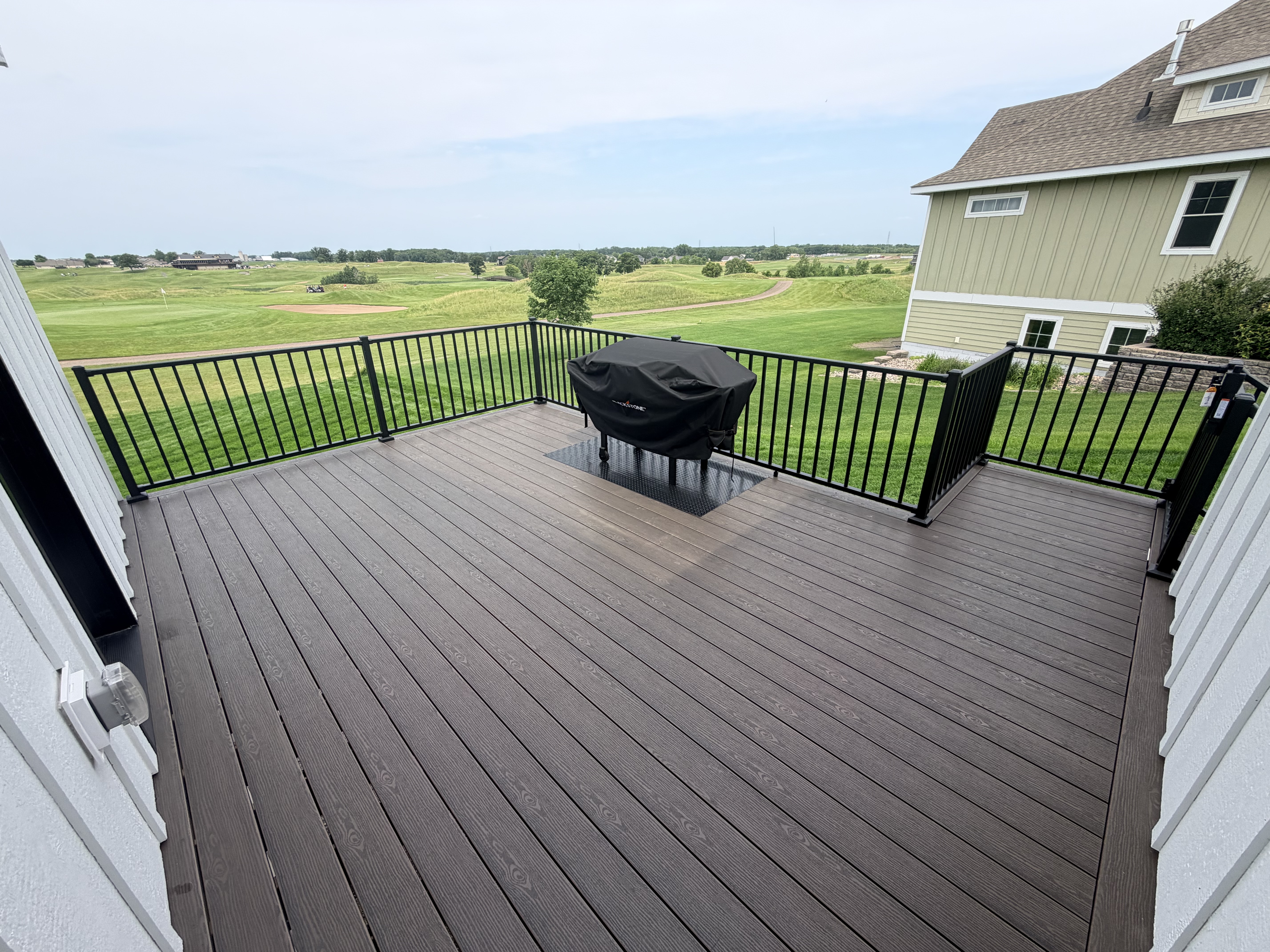 St. Cloud Custom Deck & LP SmartSide Siding Installation