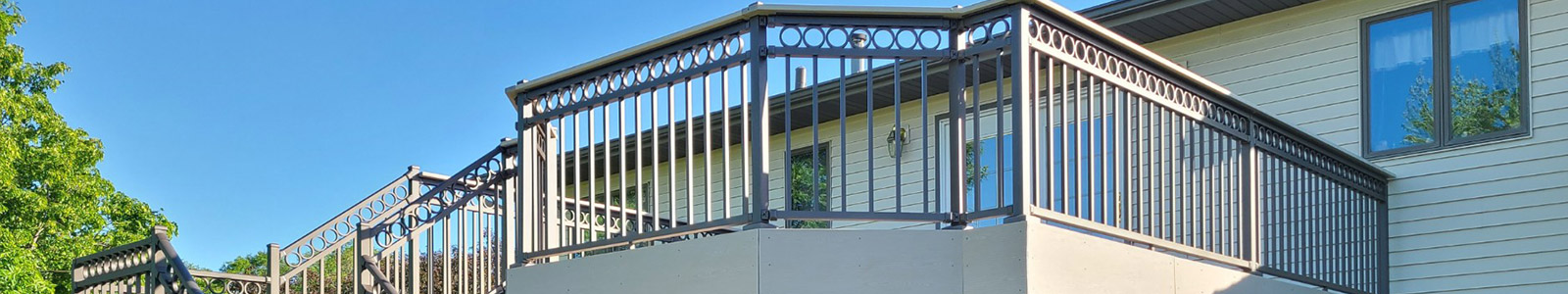 Decks & Railings Banner Image
